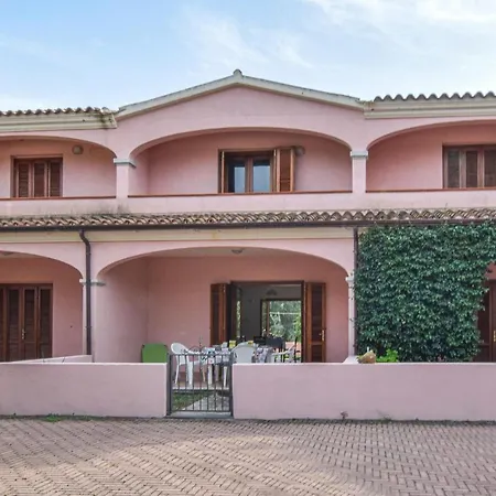 2 Bedroom Stunning In Straulas Holiday home *