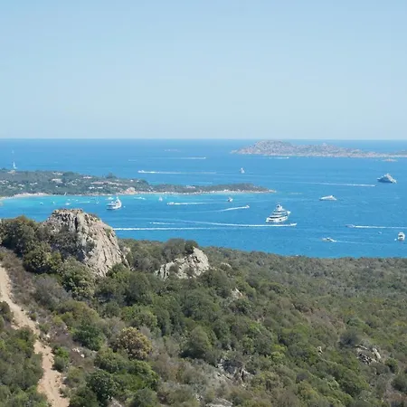 2 Bedroom Stunning In Straulas 別荘