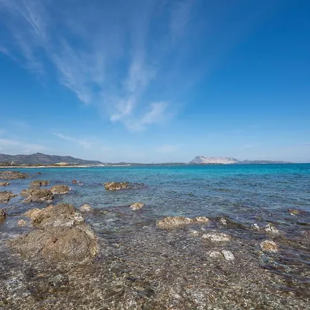 2 Bedroom Stunning In Straulas Holiday home