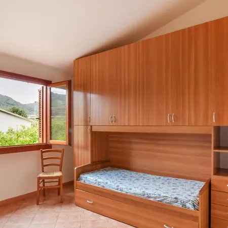 Hébergement de vacances 2 Bedroom Stunning In Straulas San Teodoro (Sardinia)